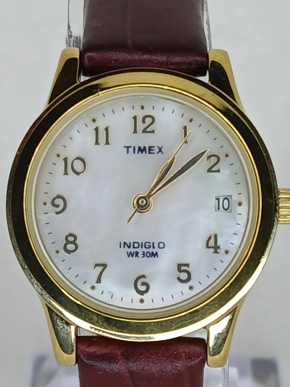 Timex Indiglo Womens Gold Tone MOP Dial Date Brown Leather Band Watch WR 30m